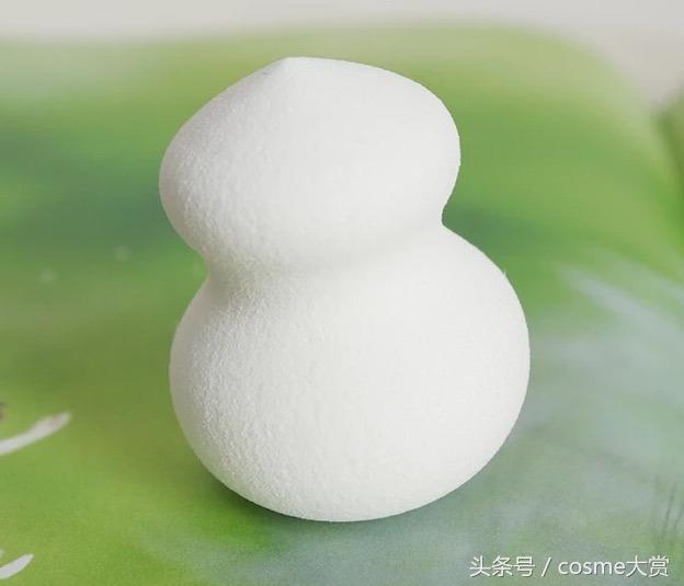 新手淡妆化妆简单步骤,新手学化妆必备品和步骤