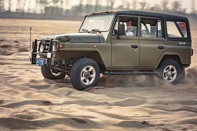 花8万买一辆二手车,花8万买个路虎