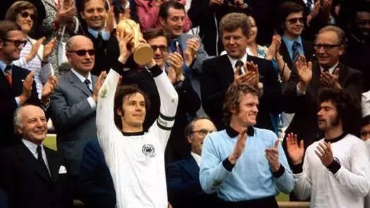 足球史上十大清道夫,世界最佳清道夫