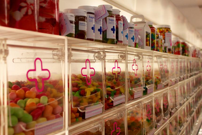 今天，全球15家颜值爆表的店，准备了一份甜甜的伴手礼给你！