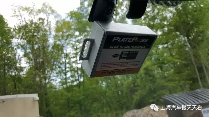 美国租车自驾遇到警察,在美国租车自驾收到罚单怎么办