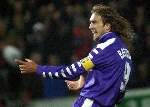 足球场上那些感人的瞬间,足球粉丝感动瞬间