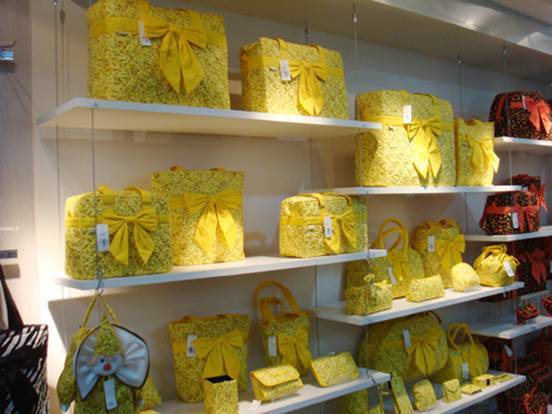 泰国潮流美妆,2022泰国爆款美妆