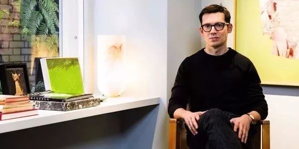 vivo x70 pro+和iqoo8pro哪个好 (erdem联名hm 鞋)