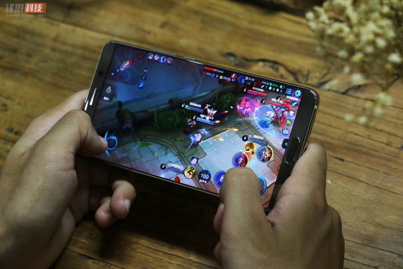 华为mate10深度上手体验,用了一年的华为mate10感觉如何