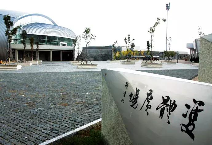 大连五大知名高校排名,大连高校学费排行榜