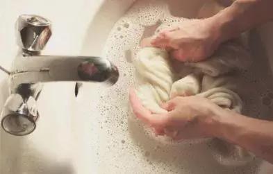 马伊琍大衣造型,高级感风衣女马伊琍同款