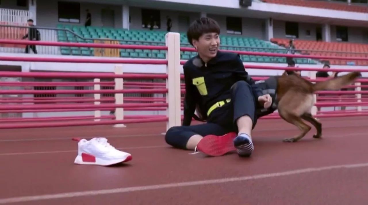 杨迪和汪涵薛之谦录的是什么节目,火星情报局汪涵薛之谦辰亦儒跳舞