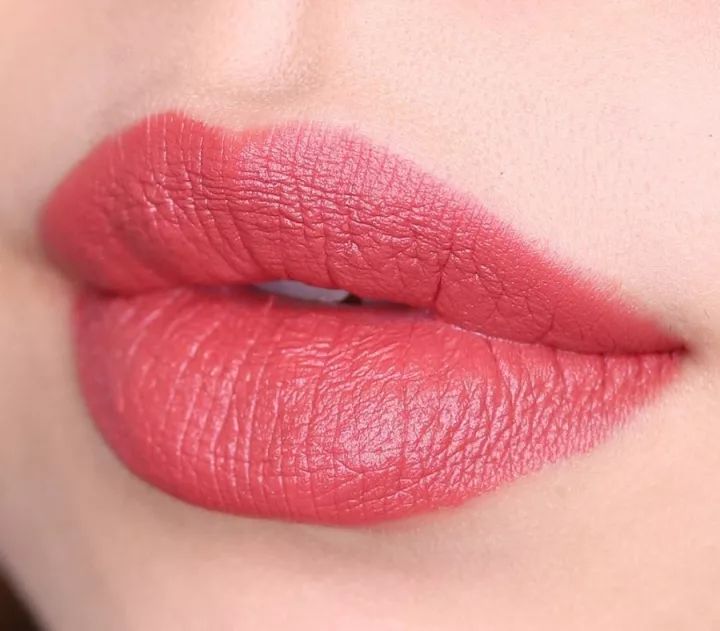 今年秋冬最显白的口红种草必备,秋冬显白口红色号推荐