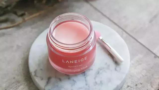 唇膜干裂淡化唇纹,唇纹深容易起皮的唇膜推荐