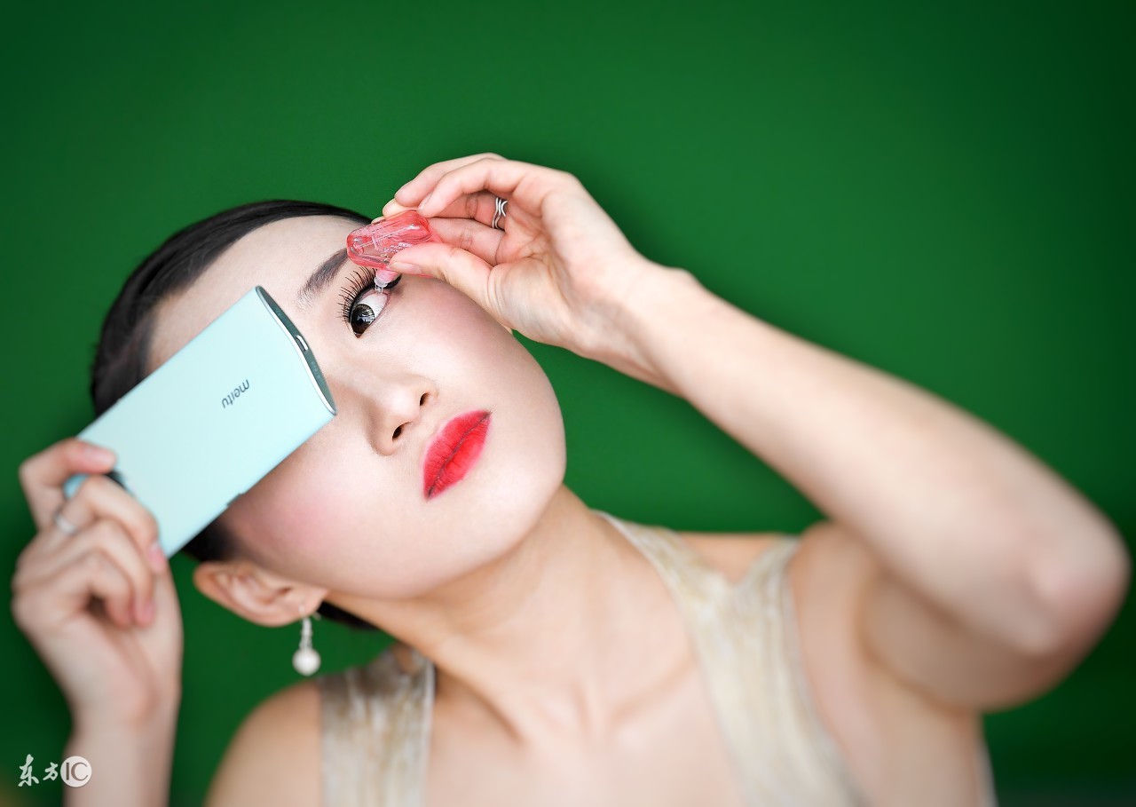 慎重购买谨防美瞳变毁瞳,不能随便乱买美瞳