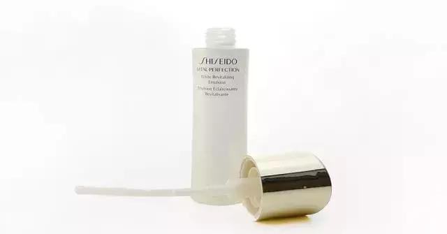 最好的保湿精华和乳液,保湿补水美白乳液推荐