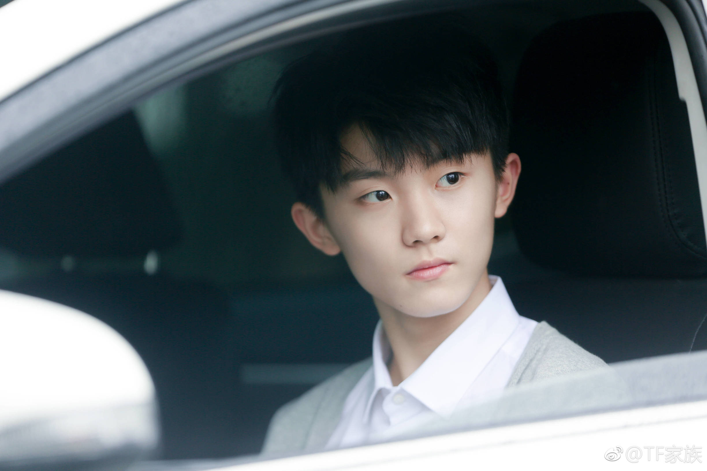 tfboys和吴尊,吴尊和王俊凯的视频