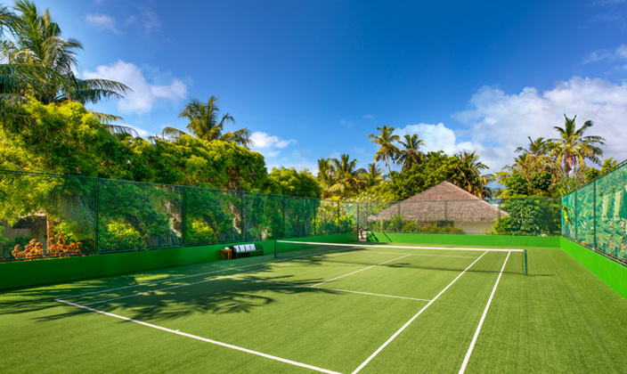 满月岛旅游攻略,满月岛和马尔代夫岛哪个好