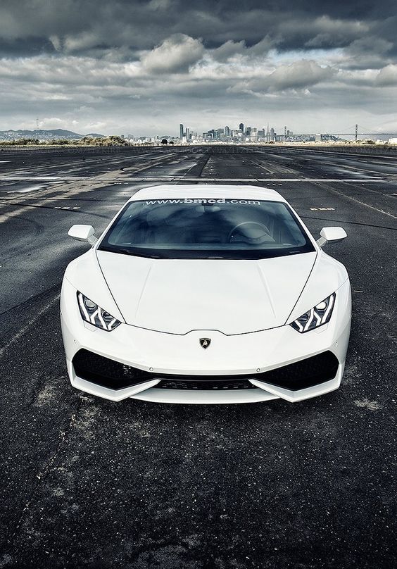 39万的兰博基尼值得买吗,博兰基尼哪个版本最贵