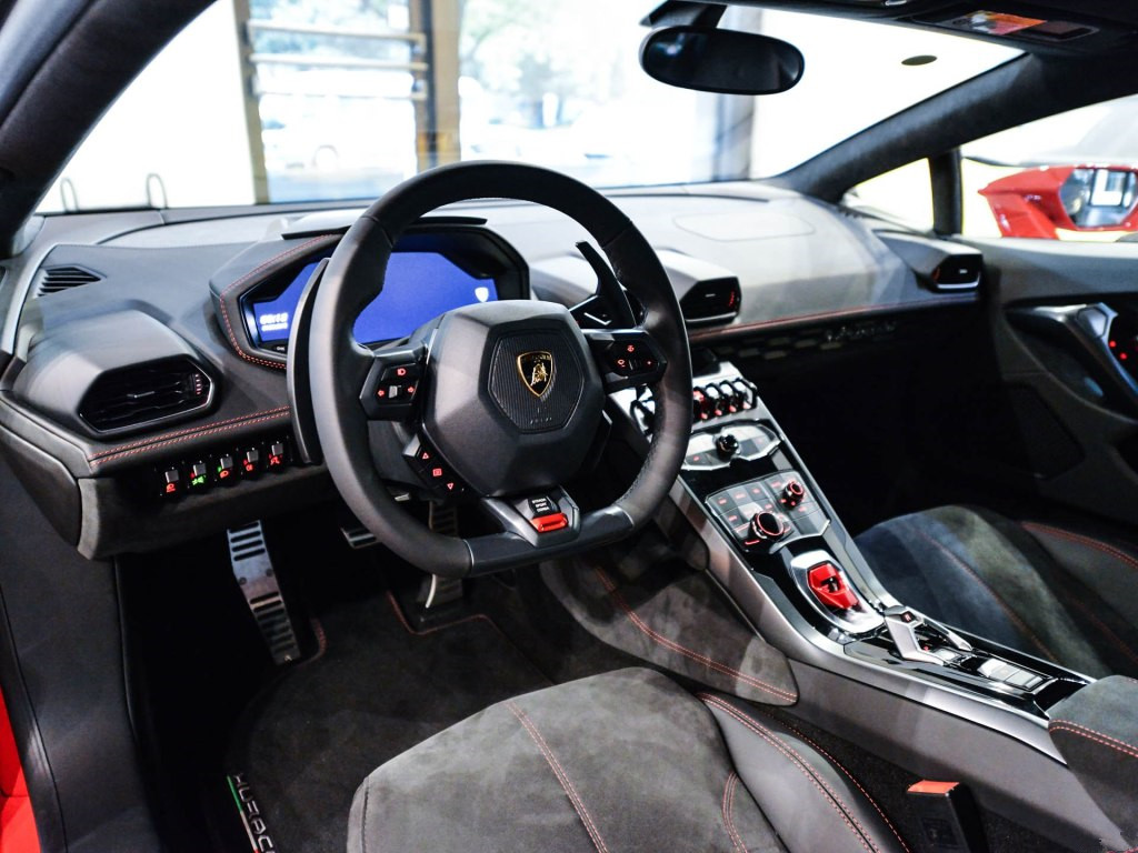 39万的兰博基尼值得买吗,博兰基尼哪个版本最贵