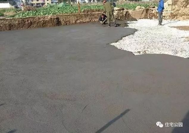 农村自建房一层顶用什么混凝土,混凝土盖房跟砖盖房哪个更好