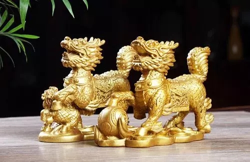 农村房屋四面路冲风水,直路冲大门在风水中有什么讲究