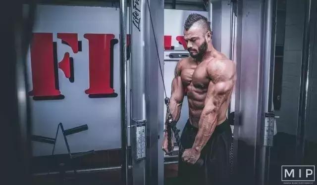 健身必备的七大补剂,健身补剂怎么搭配效果最好