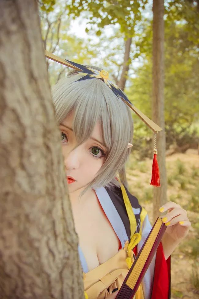 灯青蓝膏歇落照飞蛾舞是什么意思,灯青兰膏歇落照飞蛾舞