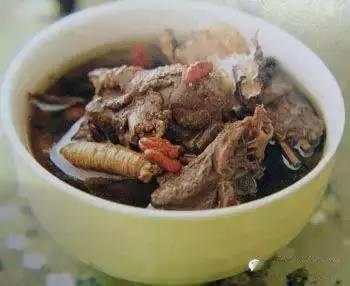 傈僳族最有特色的小吃,傈僳族传统美食