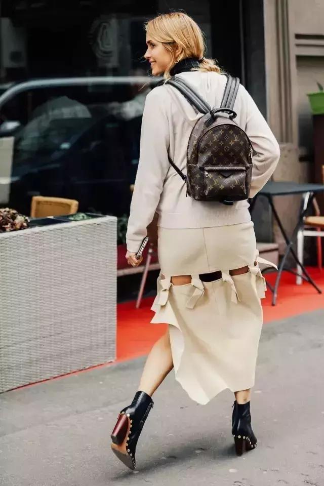 30块钱的双肩包推荐,刘雯双肩包香奈儿