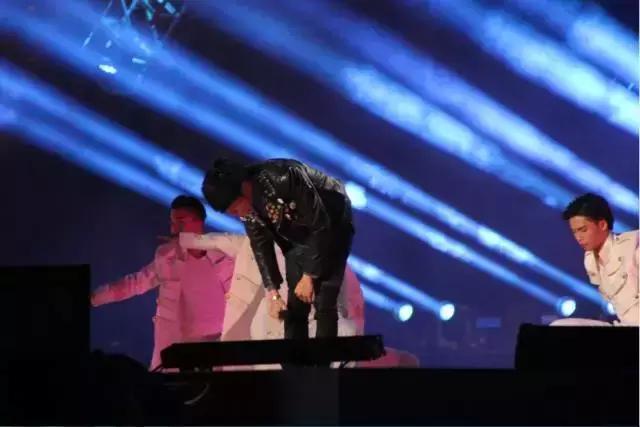 我怀念的孙燕姿林俊杰合唱,我怀念的林俊杰孙燕姿演唱会