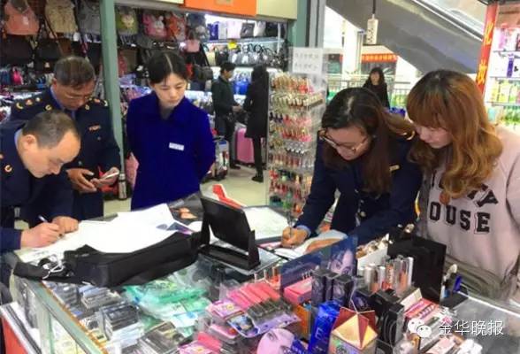 熊果苷补水修护蚕丝面膜 (熊果苷亮肤蚕丝面膜)