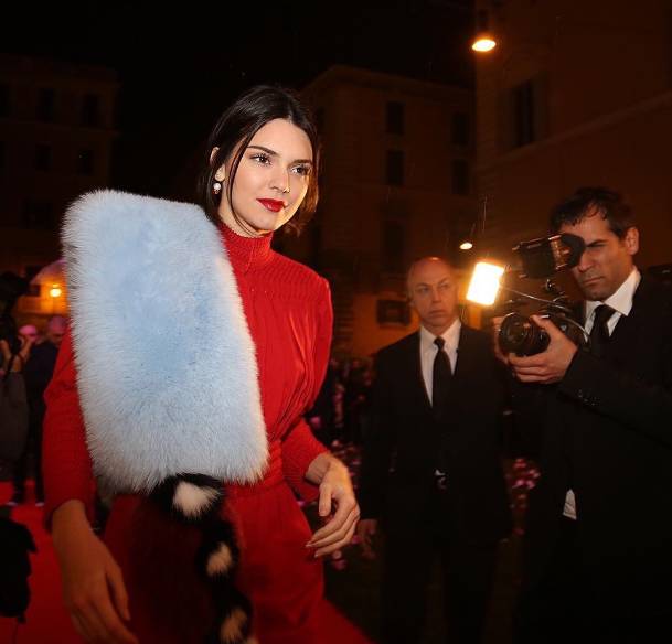 想潮过金小妹？你需要这支口红！