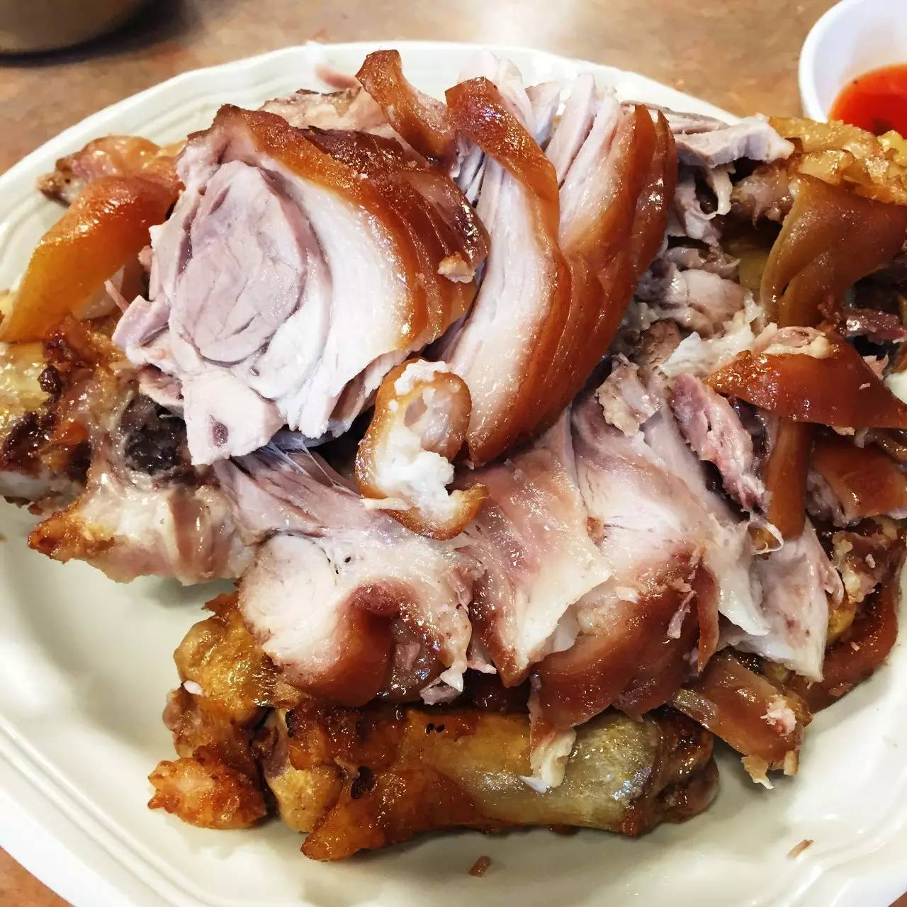 韩国街拍高清时装秀,韩国时装周街拍情侣