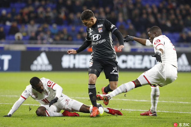 法甲第1轮马赛0-2惜败兰斯,法甲第15轮巴黎vs圣埃蒂安