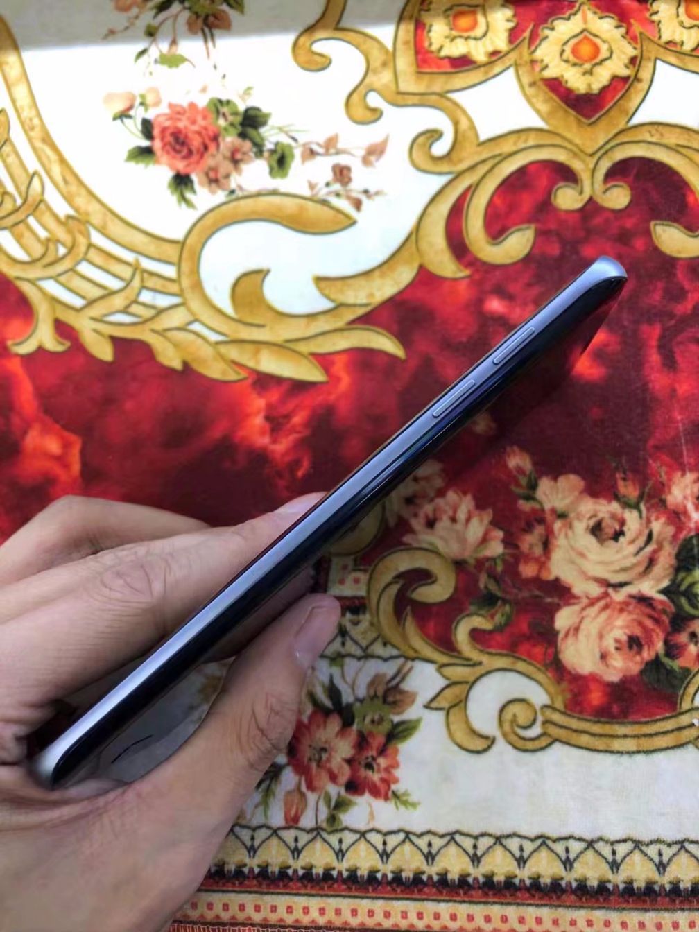 三星s7edge曜岩黑和星钻黑,三星s7edge二手平板
