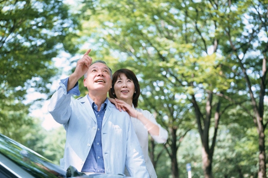 长期喝柠檬红茶有什么好处和坏处,绿茶和红茶哪种茶对身体更有好处