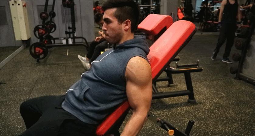 想让手臂变得饱满练这几个动作,手臂纬度怎么快速增加