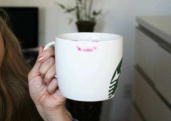 ysl圣罗兰口红滋润不干,ysl哪款口红不掉色不沾杯