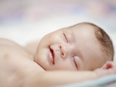 2个月宝宝戒奶睡的最佳方法,想让孩子戒掉奶睡的方法