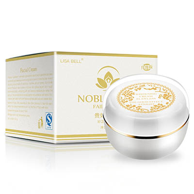 雀斑用祛斑霜好用吗,能解决雀斑的化妆品