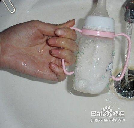 孩子不爱喝奶怎么做,宝宝不爱喝奶怎么办视频