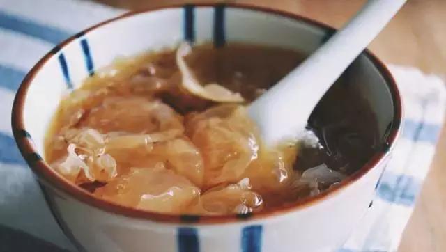 00后在用Lamer？而我们80后在靠这些养生*法大**修仙