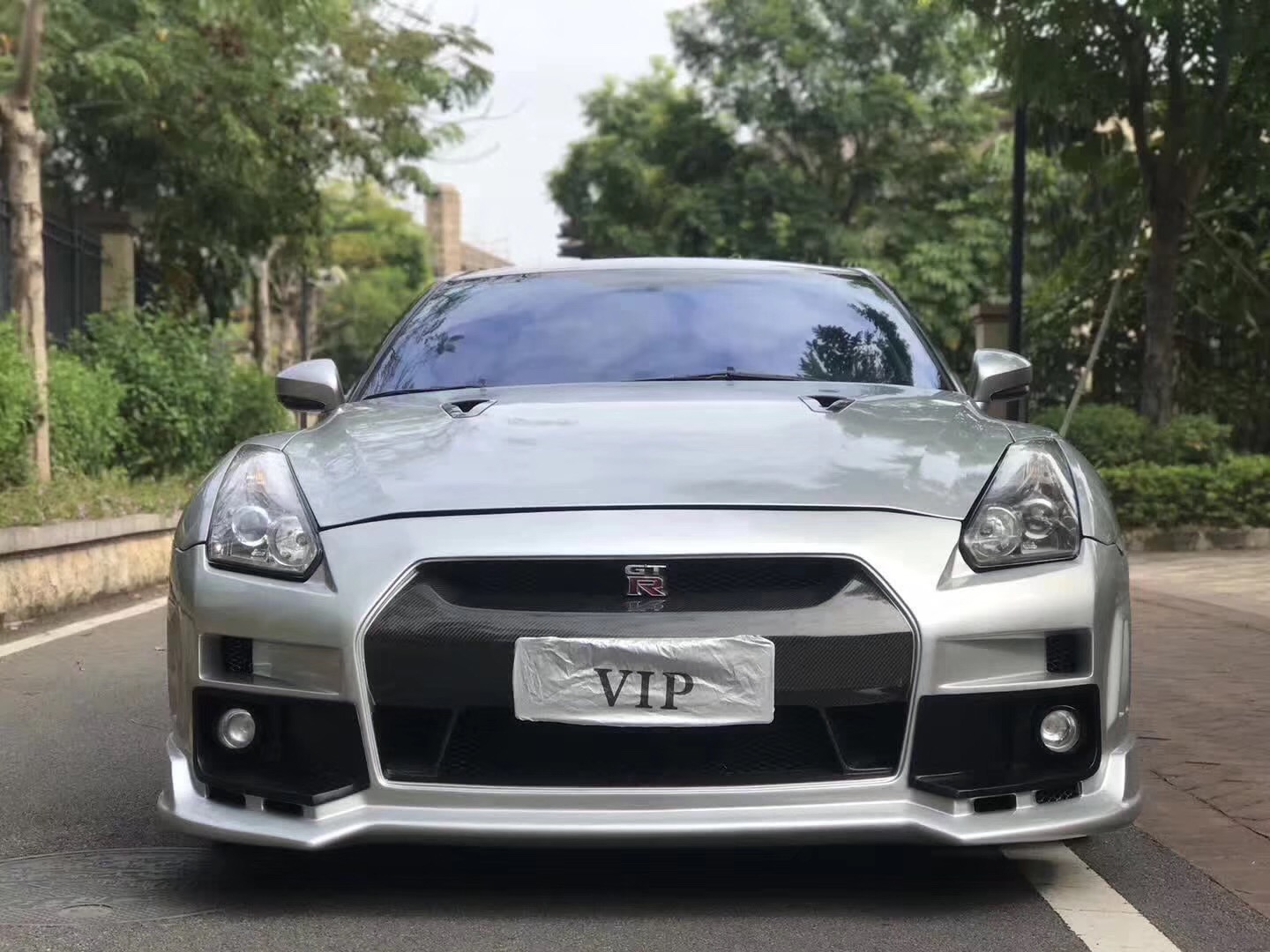日产GTR落地198万，加快猛兽，东洋站神