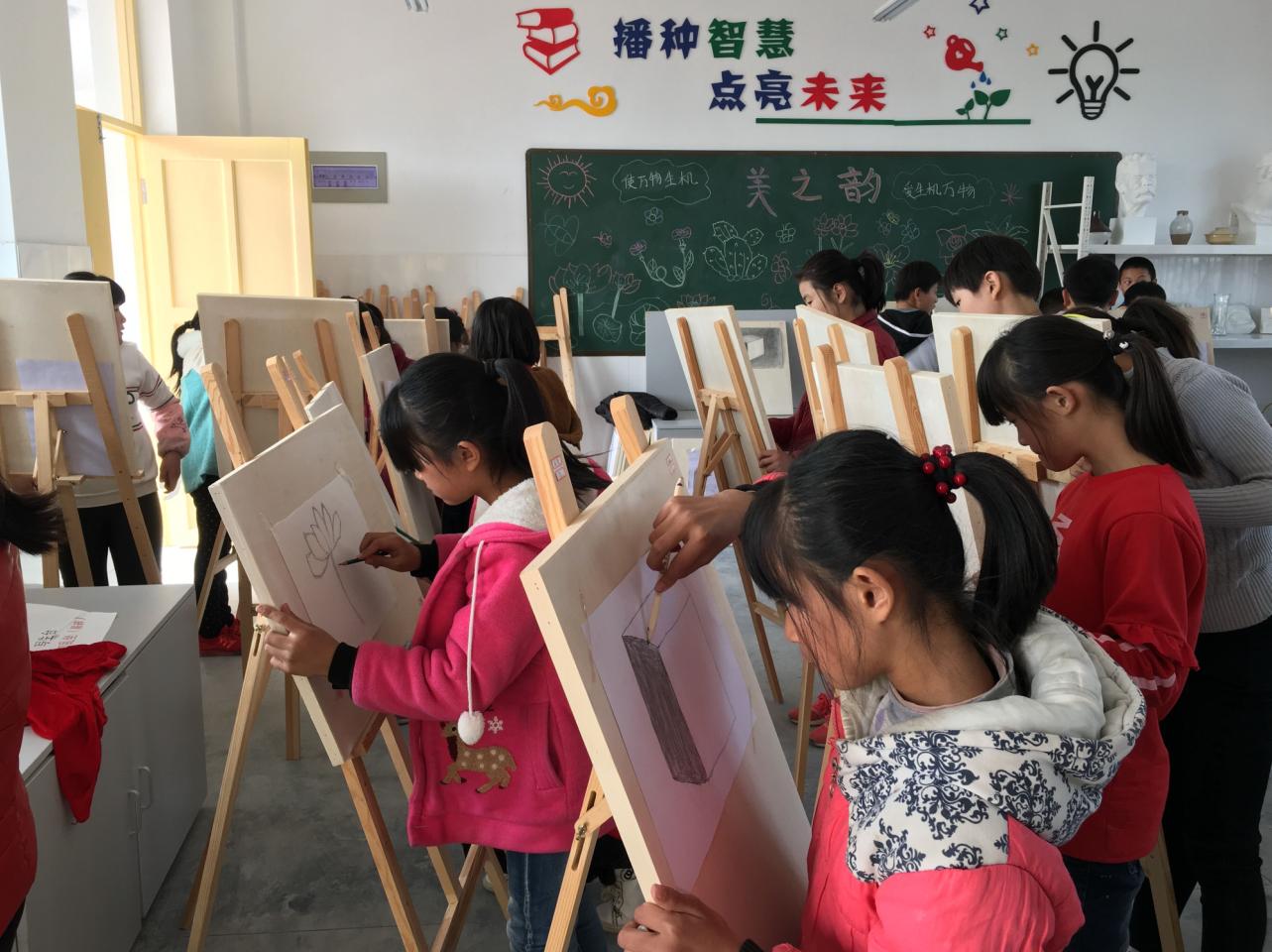 瀛︾敓鎼埌鏂版牎鍖虹殑鎰熸兂,鑱婂煄鍐滄潙灏忓鐜扮姸