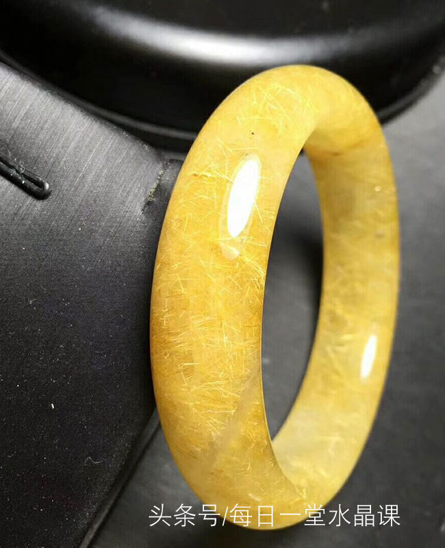 戴发晶手链有什么讲究,发晶手链和吊坠寓意