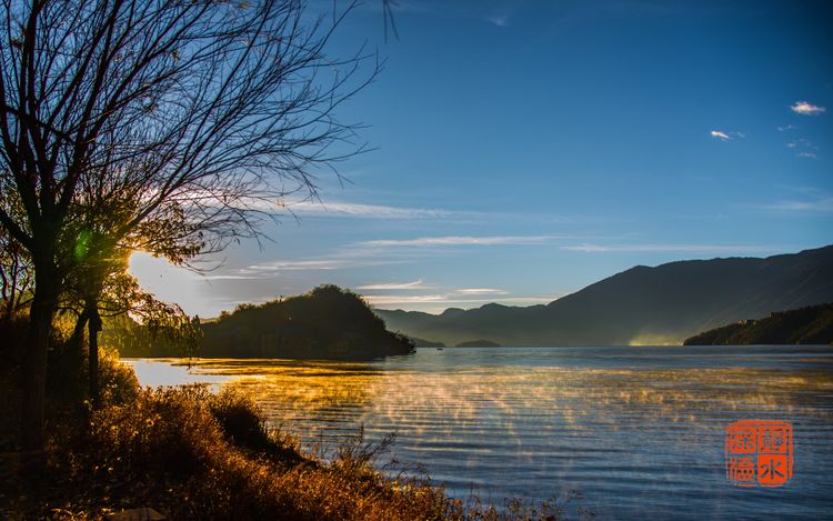 泸沽湖的静谧之美,美丽而又神秘的泸沽湖