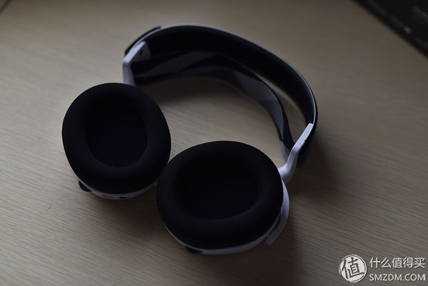 赛睿寒冰arctisnova7,赛睿arctis寒冰3耳机