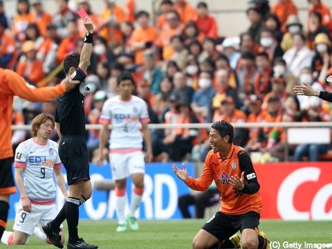 足协杯决赛日本裁判,上海德比裁判视频