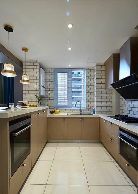 整体橱柜好还是打的橱柜好看,橱柜请师傅打好还是定制的好