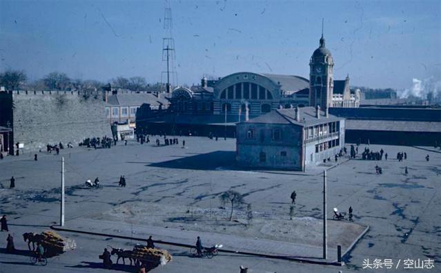 民国十八年“国民礼服”，老北京旧照