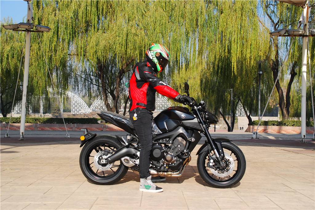 闆呴┈鍝坢t-09椹潵瑗夸簹,绮夎壊闆呴┈鍝坢t09