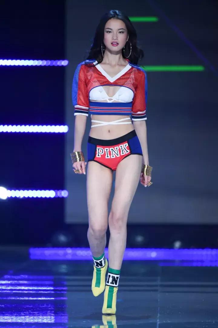 2017年维密秀视频完整版,2017维密秀现场直播