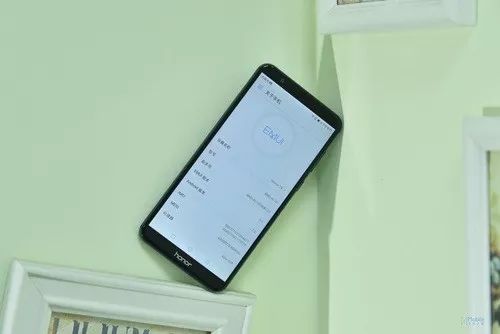 华为畅享8麦芒6荣耀7x哪个好,华为麦芒6荣耀7x液晶屏幕对比